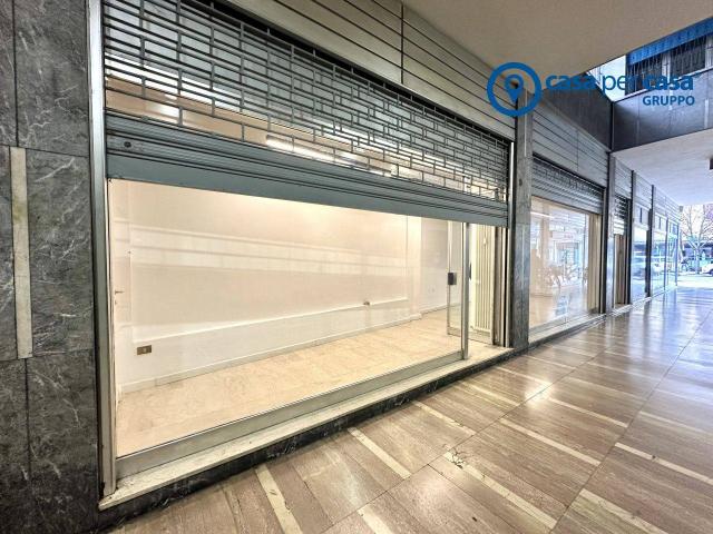 Locale Commerciale in vendita a Commenda, Rovigo