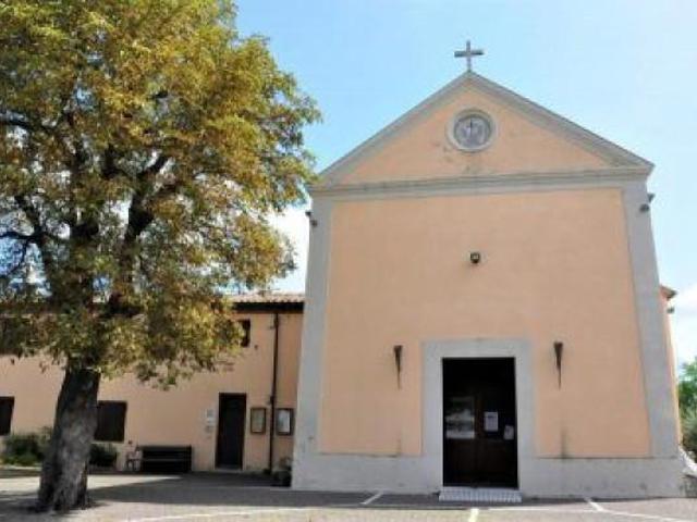 Locale Commerciale in vendita a San Clemente, Reggio Emilia