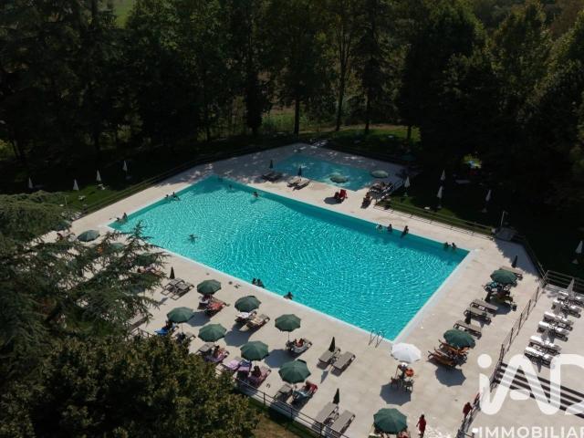 Locale Commerciale in vendita a Piemonte, Alessandria