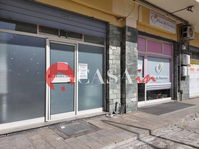 Locale Commerciale in vendita a Minà, Sant'agata Di Militello