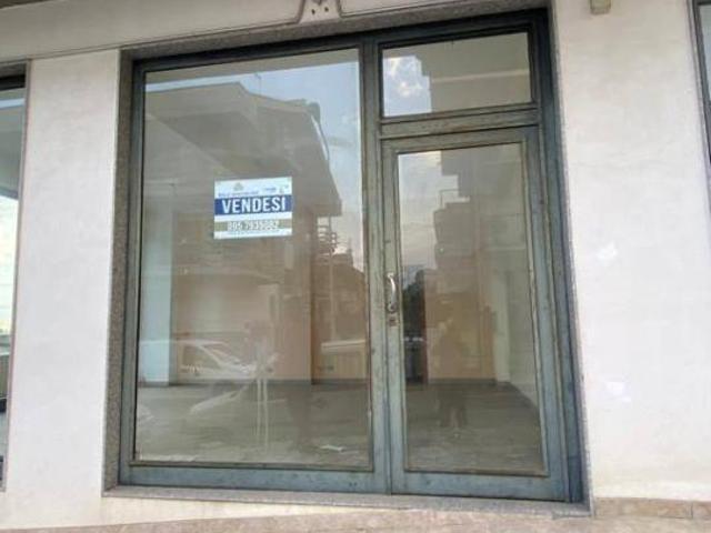 Locale Commerciale in vendita a Scordia, Sicilia