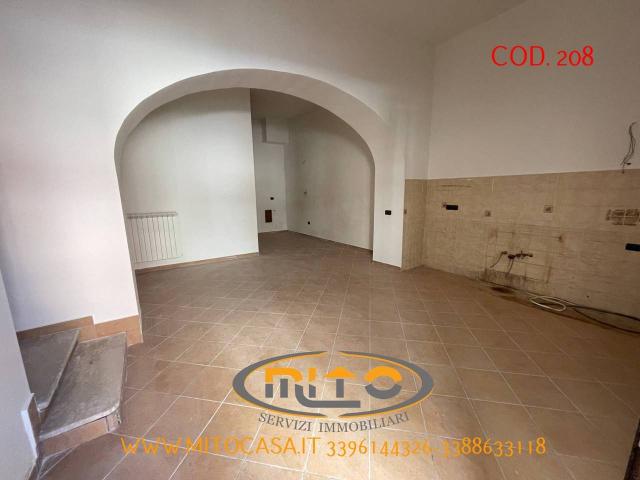 Locale Commerciale in vendita a Telese Terme, Benevento
