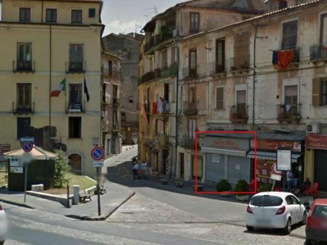Locale Commerciale in vendita a Casali di Cosenza, Calabria