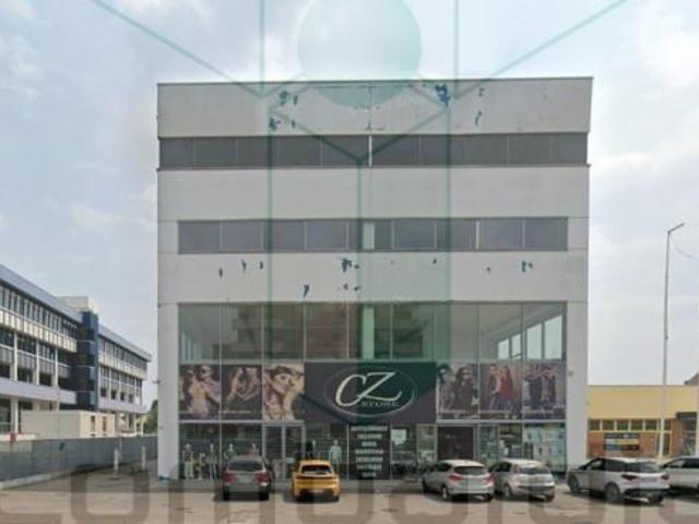 Locale Commerciale in vendita a Trezzano Sul Naviglio, Lombardia