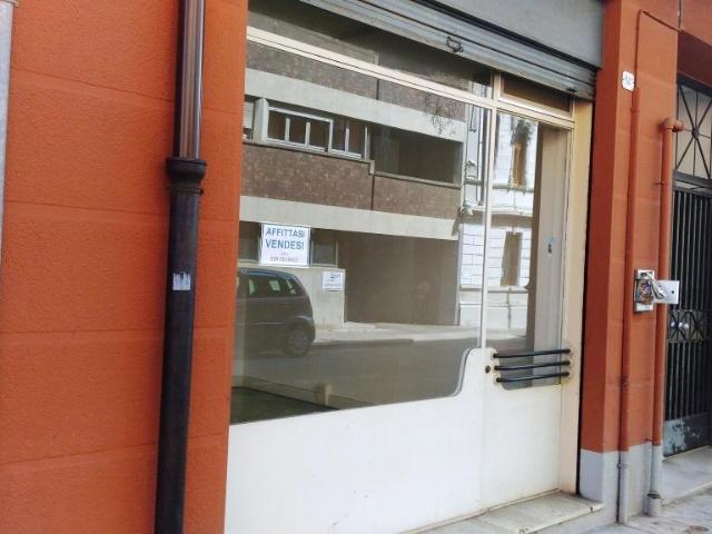 Locale Commerciale in vendita a San Paolo, Reana Del Roiale