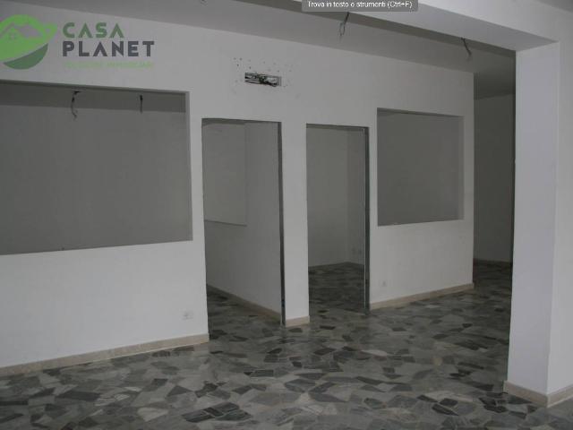 Locale Commerciale in vendita a Cipressina, Venezia