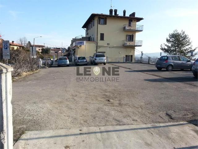 Locale Commerciale in vendita a Unione di comuni Terre di Castelli, Vignola