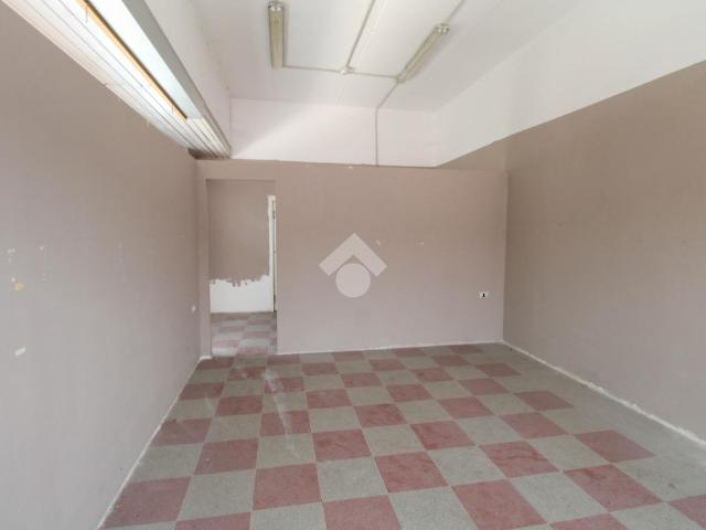 Locale Commerciale in vendita a San Maurizio, Vimercate