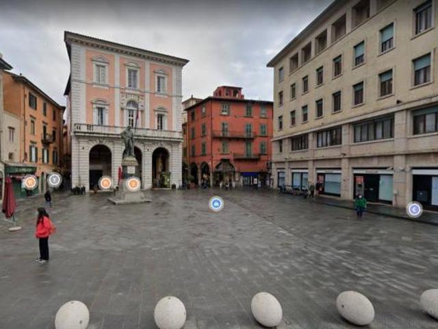 Locale Commerciale in vendita a Porta a Piagge, Pisa