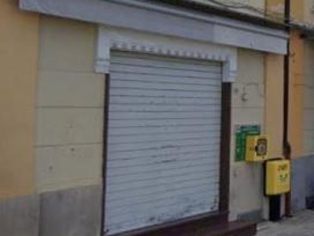 Locale Commerciale in affitto a Bagnolo San Vito, Lombardia
