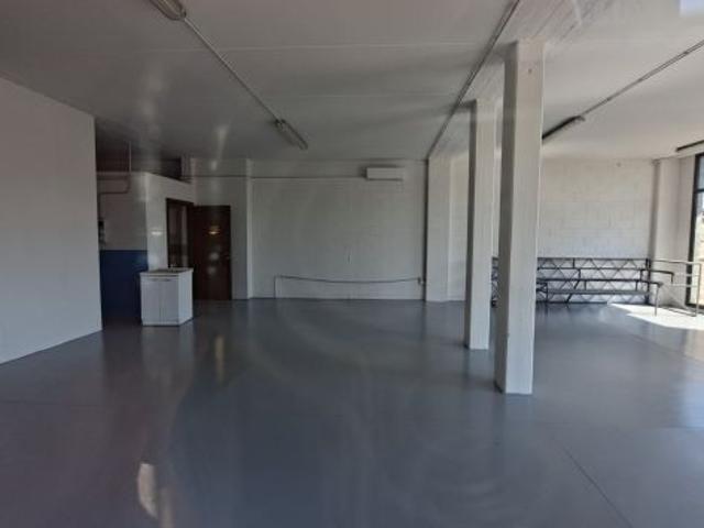 Locale Commerciale in affitto a Covo, Lombardia