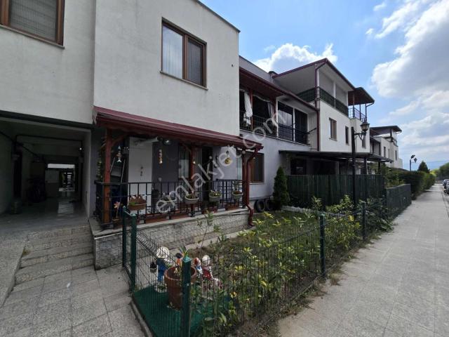 Erenler, Sakarya içerisinde satılık mülk