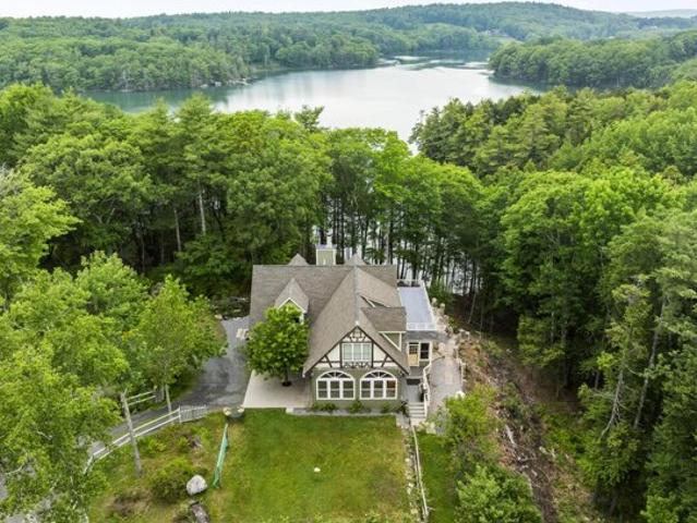 House for sale in Boothbay, Maine