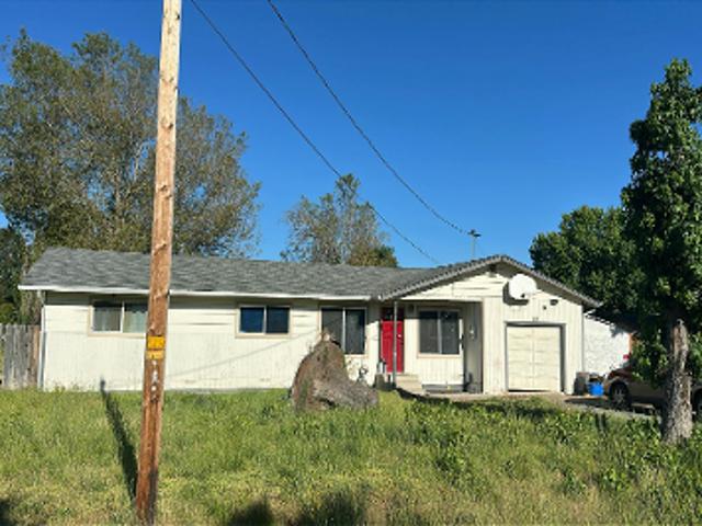 House for sale in Oregonia
