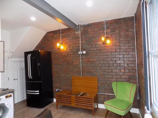 Apartment for rent in Broomhill, South Yorkshire
