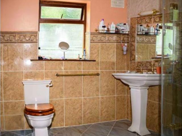 Detached House for sale in Navan, North Tipperary