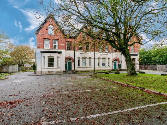 Apartment for rent in Lostock, Bolton