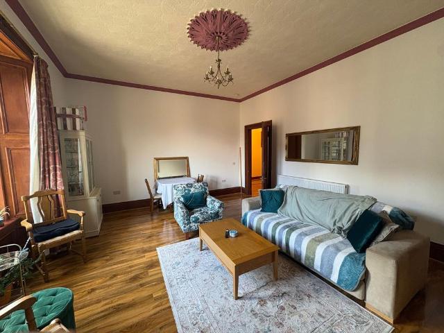 Apartment for rent in Charleston, Glenburn