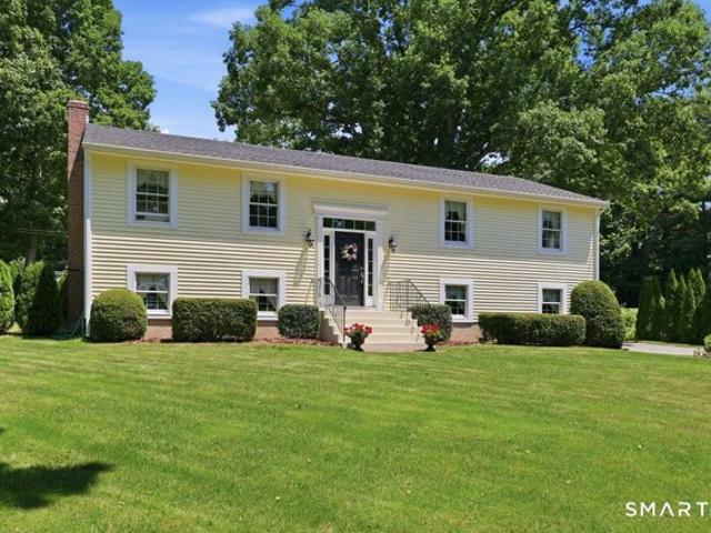 House for sale in Glastonbury, Connecticut