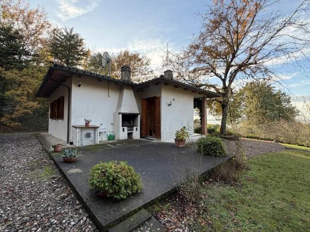Casa in vendita a Magione, Umbria