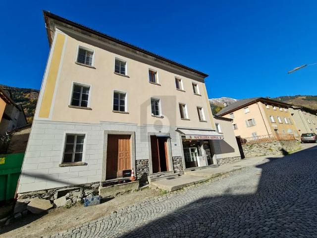 Wohnung kaufen in Mesocco, Graubünden