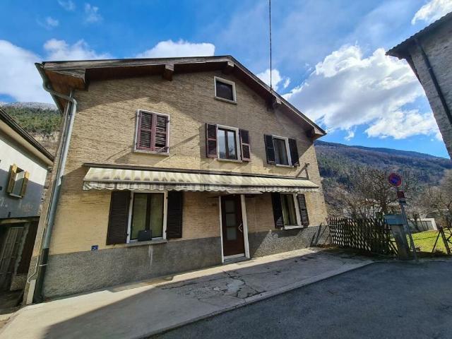 Einfamilienhaus kaufen in Faido, Tessin