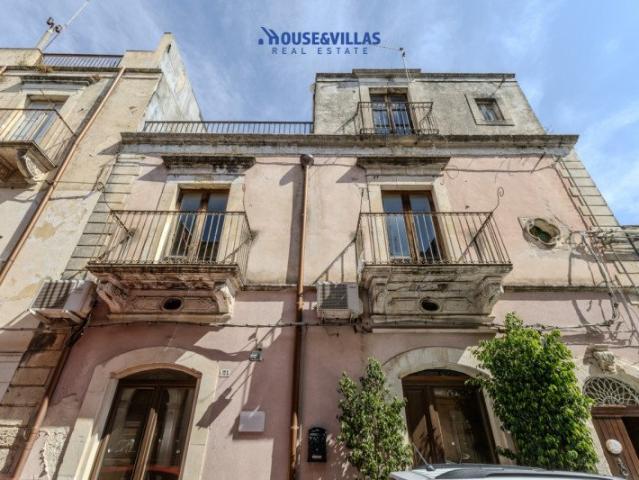 Appartamento in vendita a Sortino, Siracusa