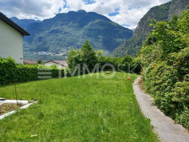 Grundstück kaufen in Biasca, Tessin