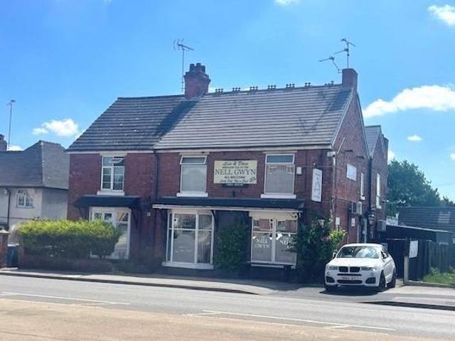 House for sale in Potters Corner, East Midlands