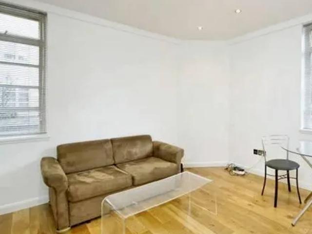 Apartment for rent in Chelsea, Greater London