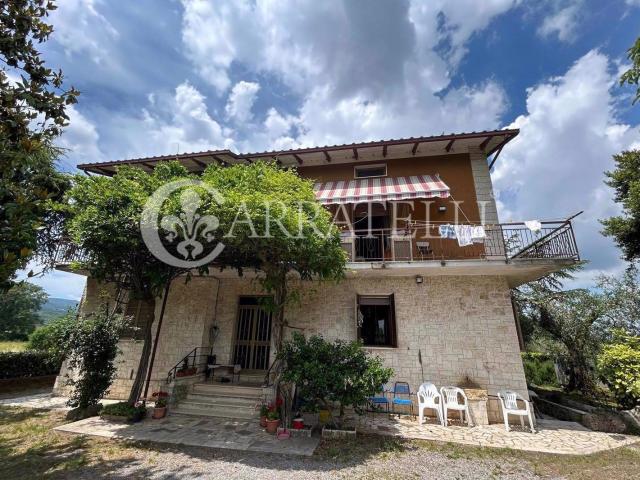 Casa in vendita a Sarteano, Toscana