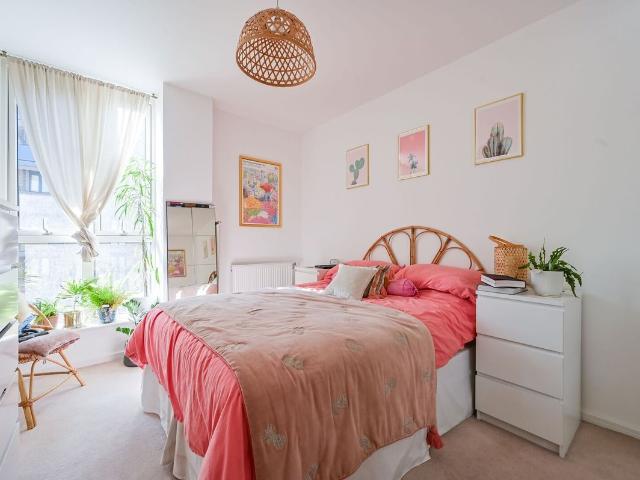 Apartment for rent in Bromley-by-Bow, Greater London