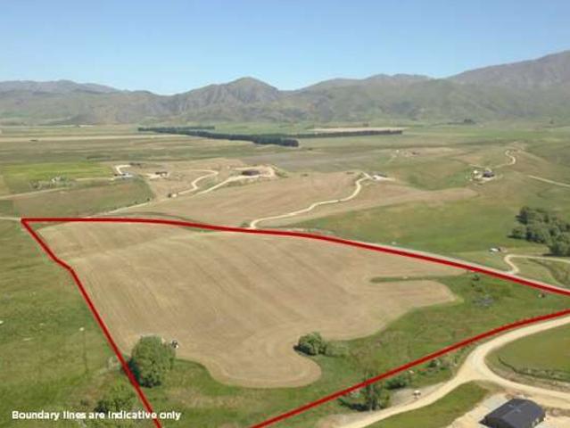 Property for sale in Otakou