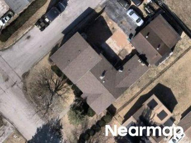House for sale in Illinois