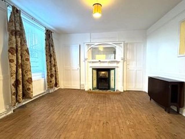 Apartment for rent in East Cliff, Acol