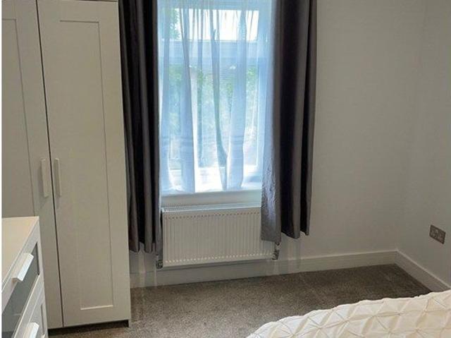 Room for rent in Vange, Essex
