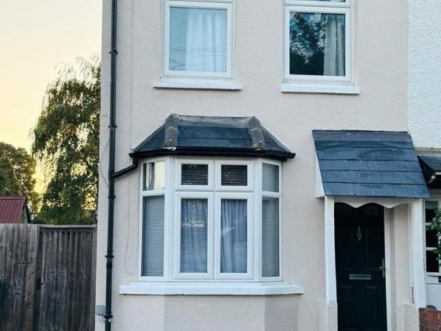 House for rent in Clewer Village, Windsor