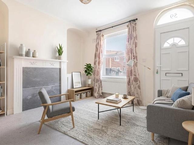 House for rent in Southtown, Stokesby