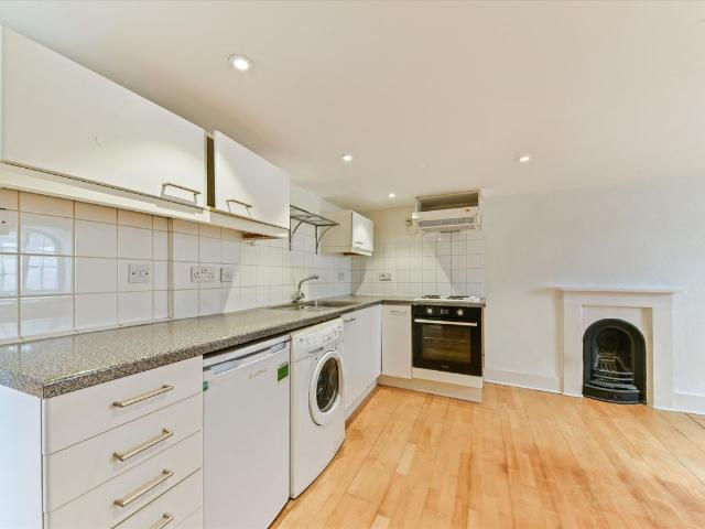 Apartment for rent in East Greenwich, Greater London