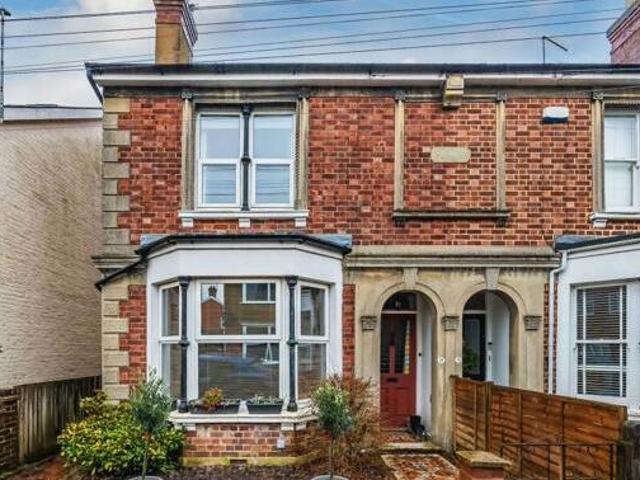 House for sale in Hawkenbury, Sandown Park