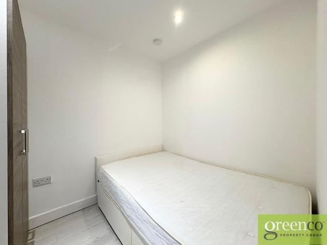 Apartment for rent in The Haulgh, Lee Bank