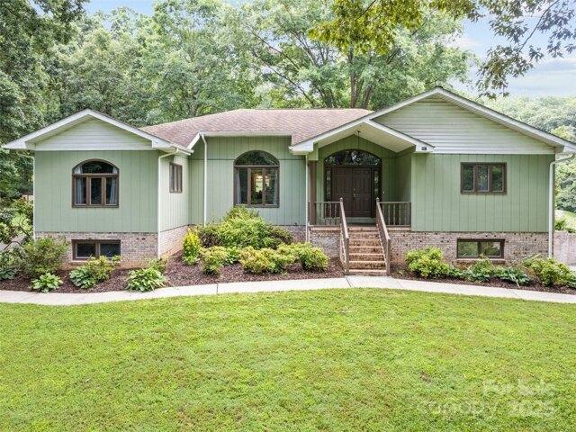 House for sale in Clyde