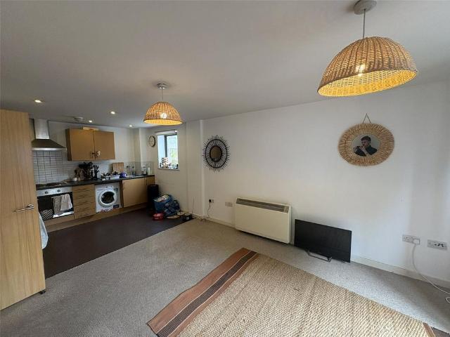 House for rent in Chinatown, Calderstones