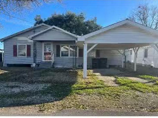 House for sale in Jennings