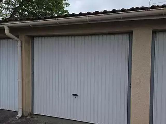 Garage location à Nemours, Seine-et-Marne