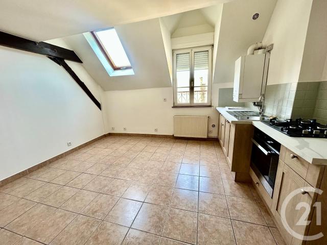 Appartement location à Fontainebleau, Montcourt-fromonville