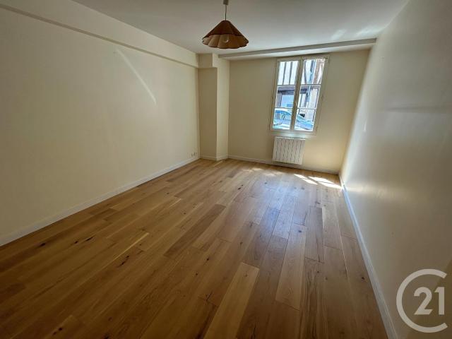 Appartement location à Fontainebleau, Montcourt-fromonville