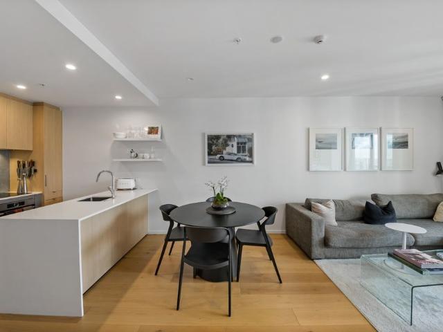Apartment for rent in Newton, Auckland