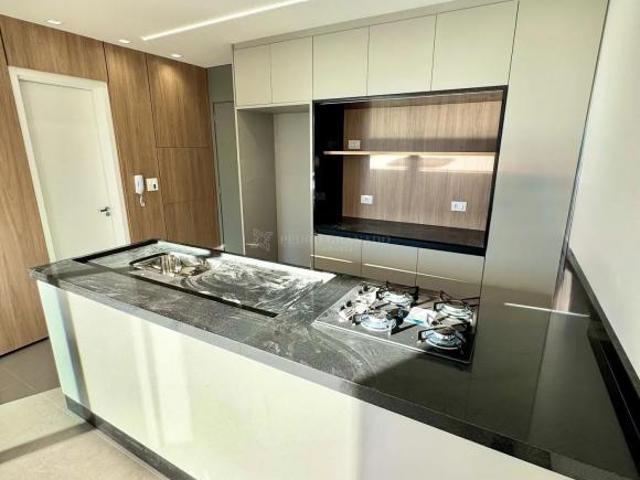 Apartamento venda em Região Geográfica Imediata de Maringá, Maringá
