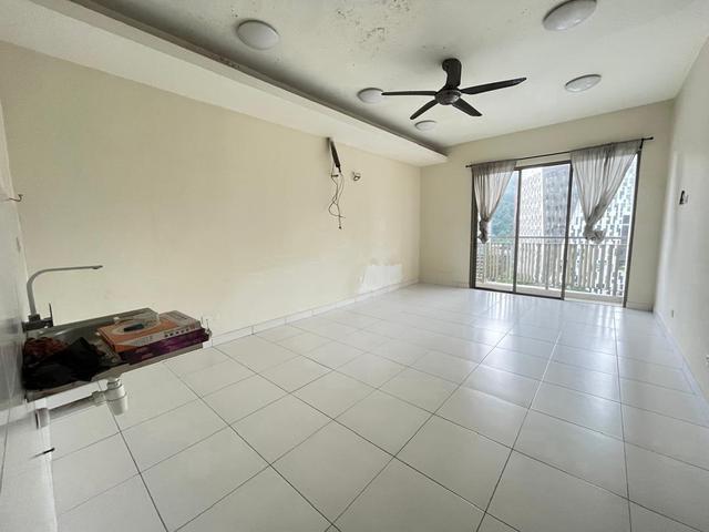 Serviced Residence for sale in Petaling, Damansara Damai